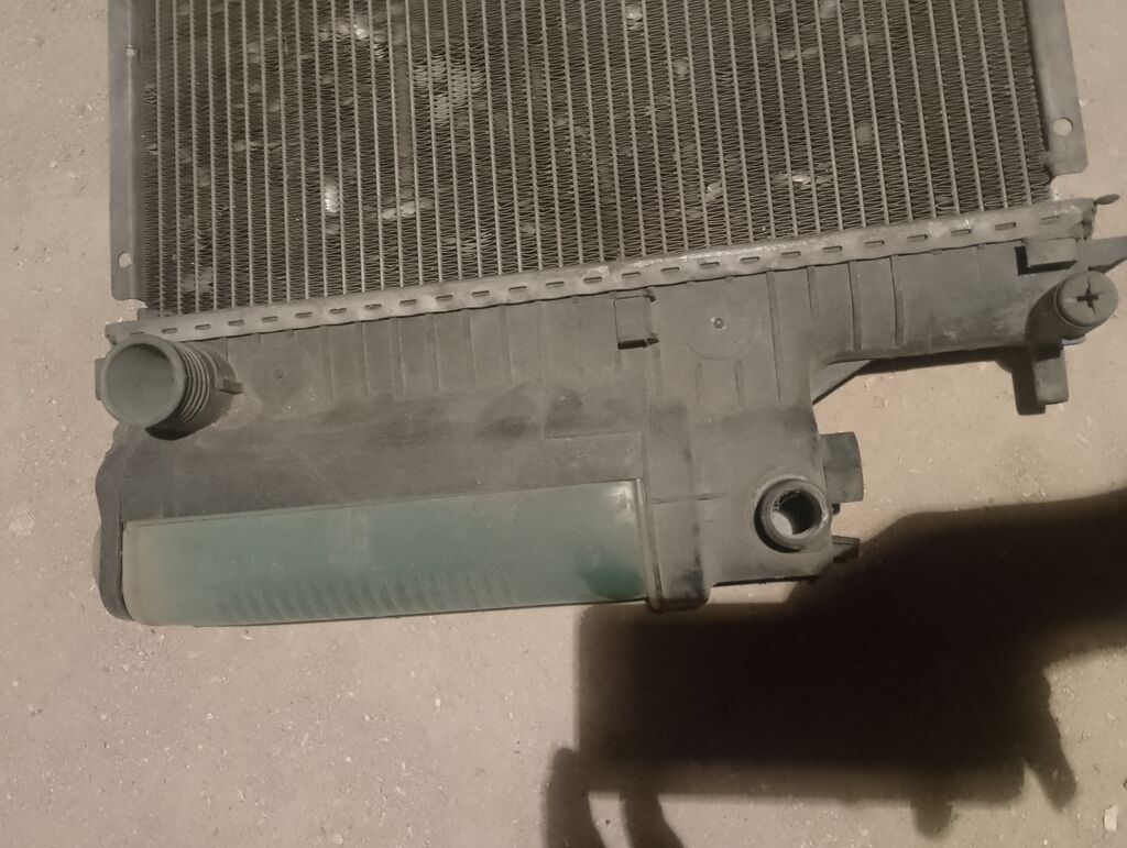 Bmw E 39 un radiyatoru yamanma olmayıb arginaldir tam idealdır real — Soyutma sistemi, Digah (2)