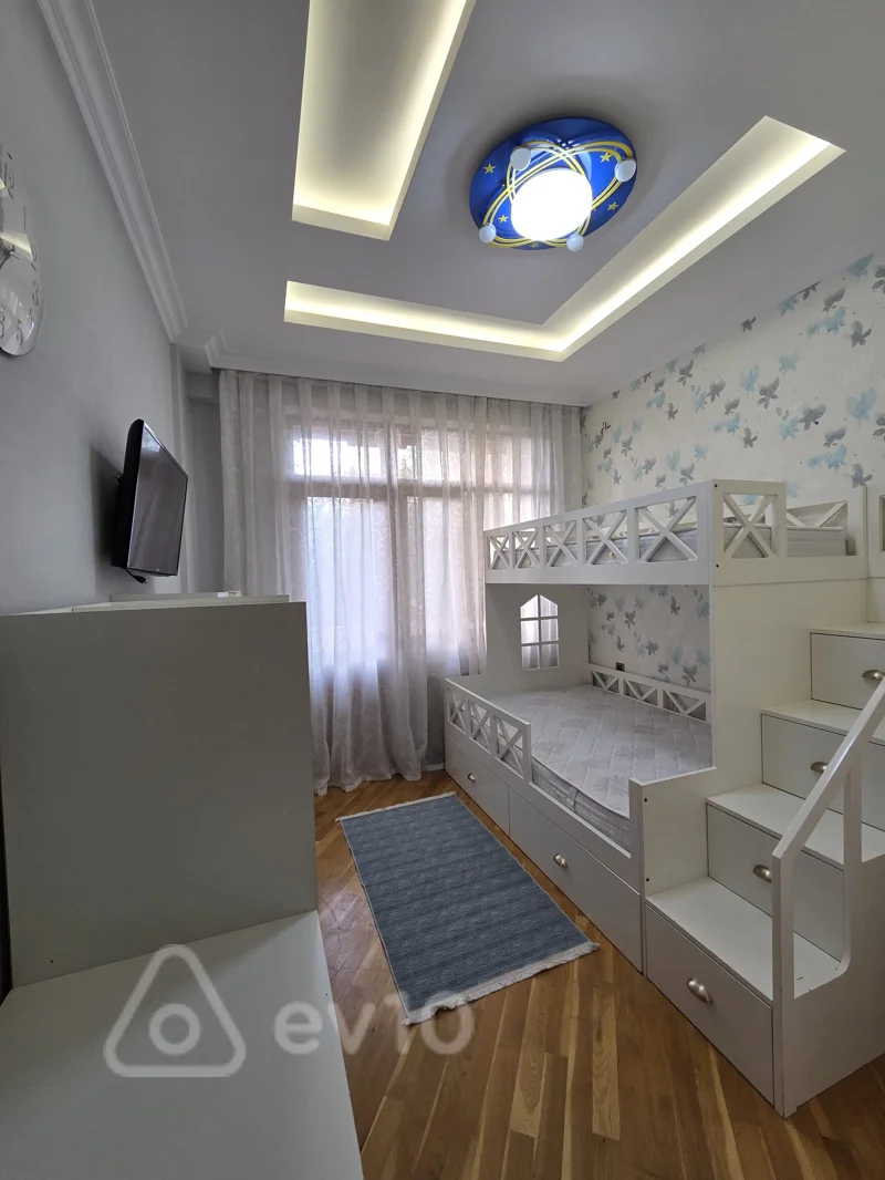 3 otaqlı mənzil, 136 m², Bakı, Təbriz küçəsi — kirayə — Mənzil, Bakı (3)