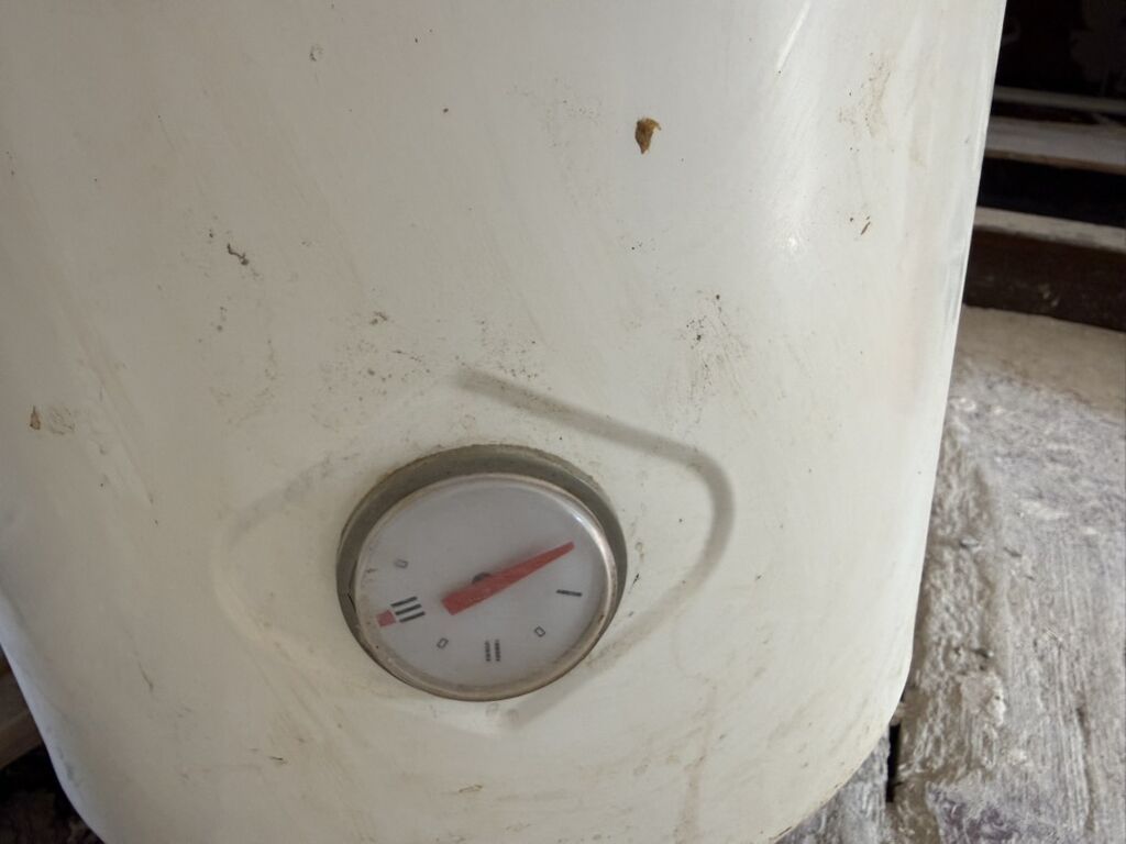 Aqua Hot elektrik su qızdırıcısı (boiler) - Silindrik gövdə, şaquli — Su qızdırıcılar, Xırdalan (4)