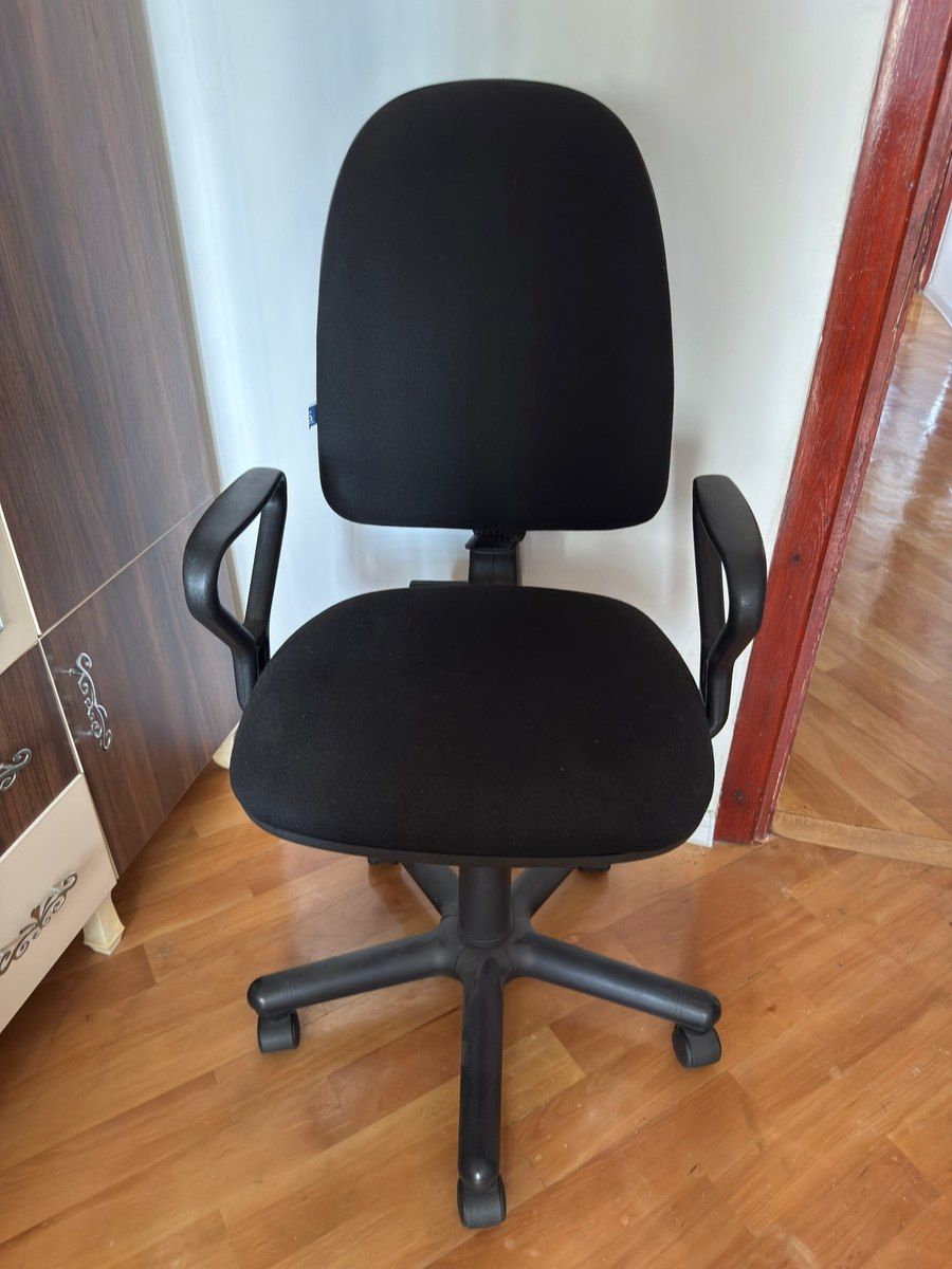 Ofis kreslosu — Mebel, Bakı