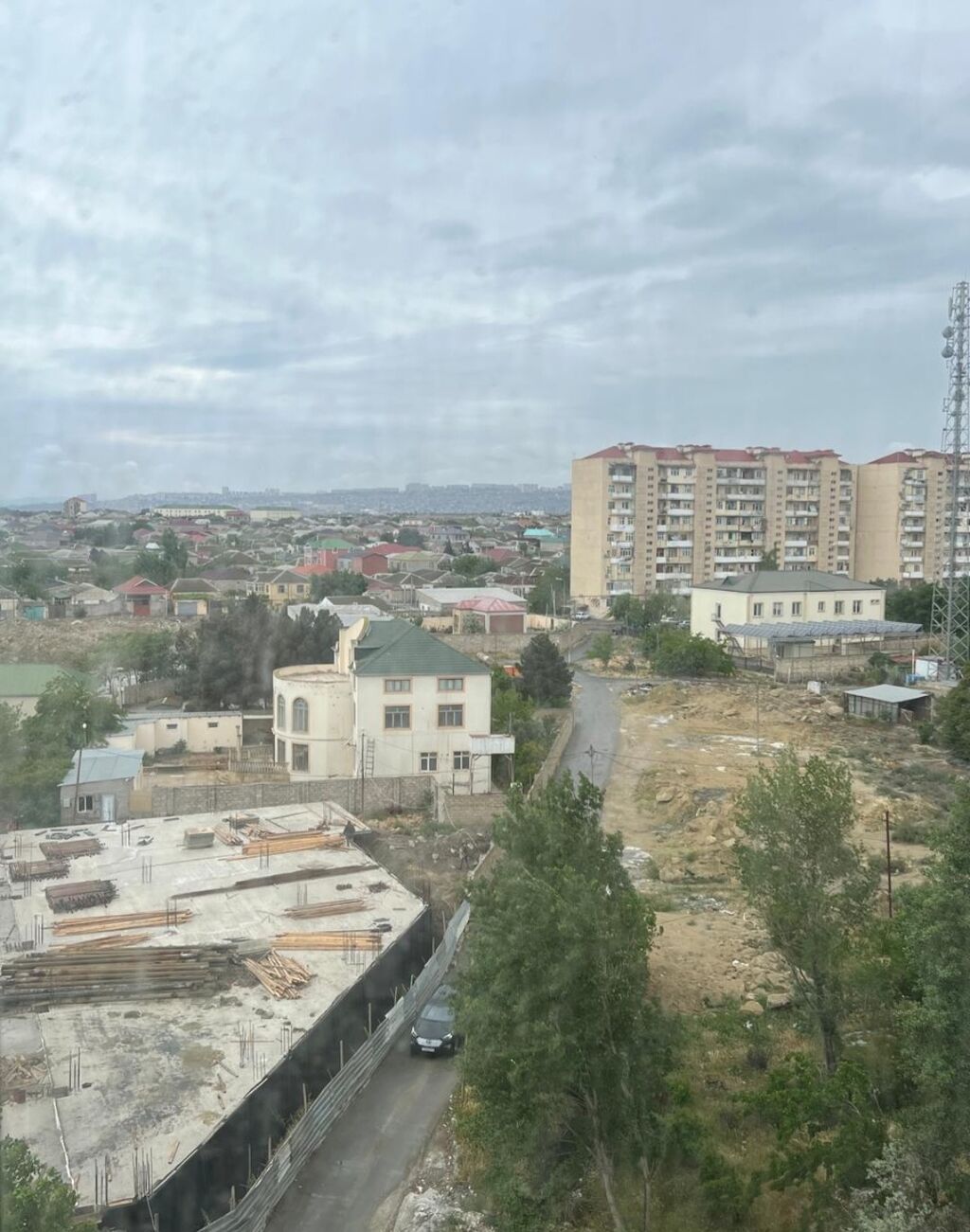 Bakı, Hövsan qəs., 3 otaqlı, Köhnə tikili, m. Həzi Aslanov, 61 kv. m — Mənzil, Bakı (2)