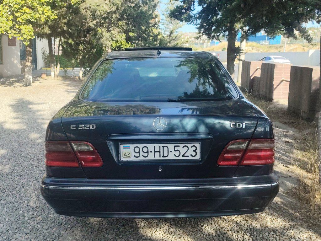 Mercedes E 320, 3.2 L, 2000 il, 291 150 km 99-HD-523 — Avtomobillər, Bakı (2)