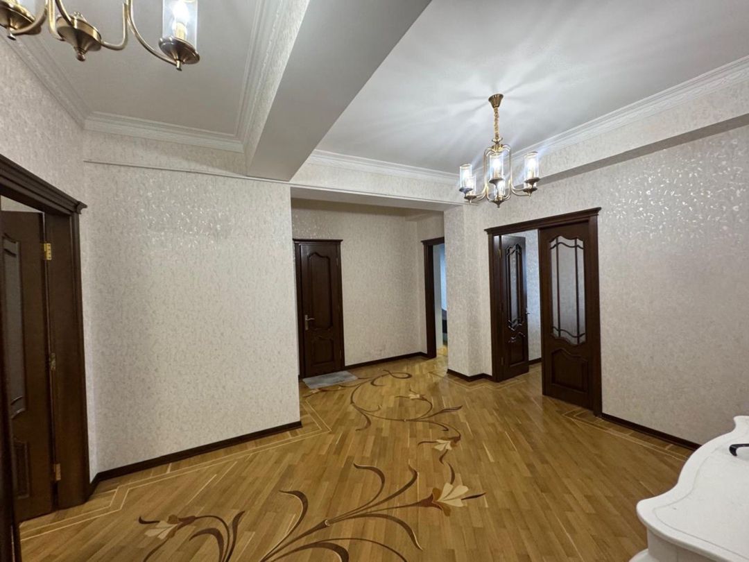 Satılır 3 otaqlı yeni tikili 150 m² — Mənzil, Bakı (3)