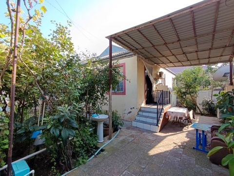 Həyət evi, Zabrat qəs — Bakı