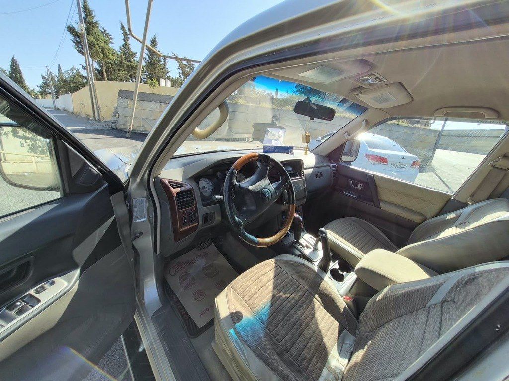Mitsubishi Pajero, 3.2 L, 2004 il, 440 000 km 90-EZ-846 — Avtomobillər, Bakı (9)