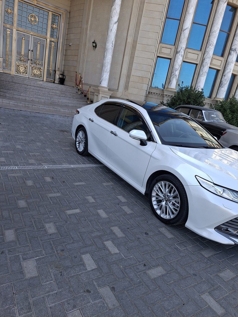 Toyota Camry, 3.5 L, 2019 il, 128 106 km — Avtomobillər, Bakı (3)