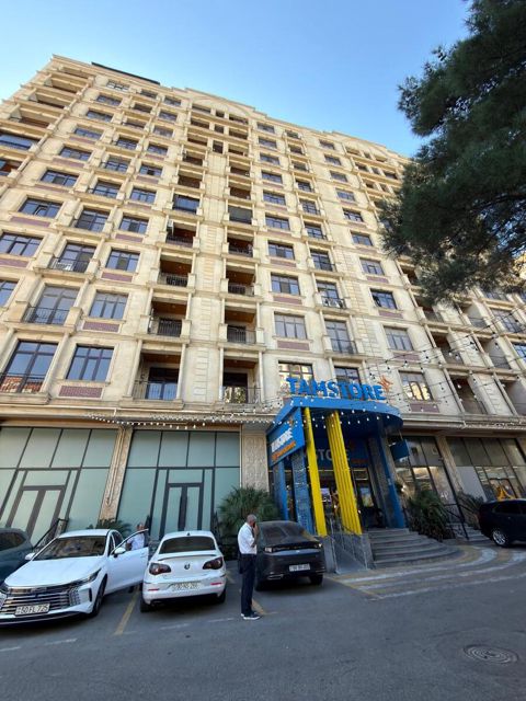 Satılır 3 otaqlı yeni tikili 177 m² — Bakı