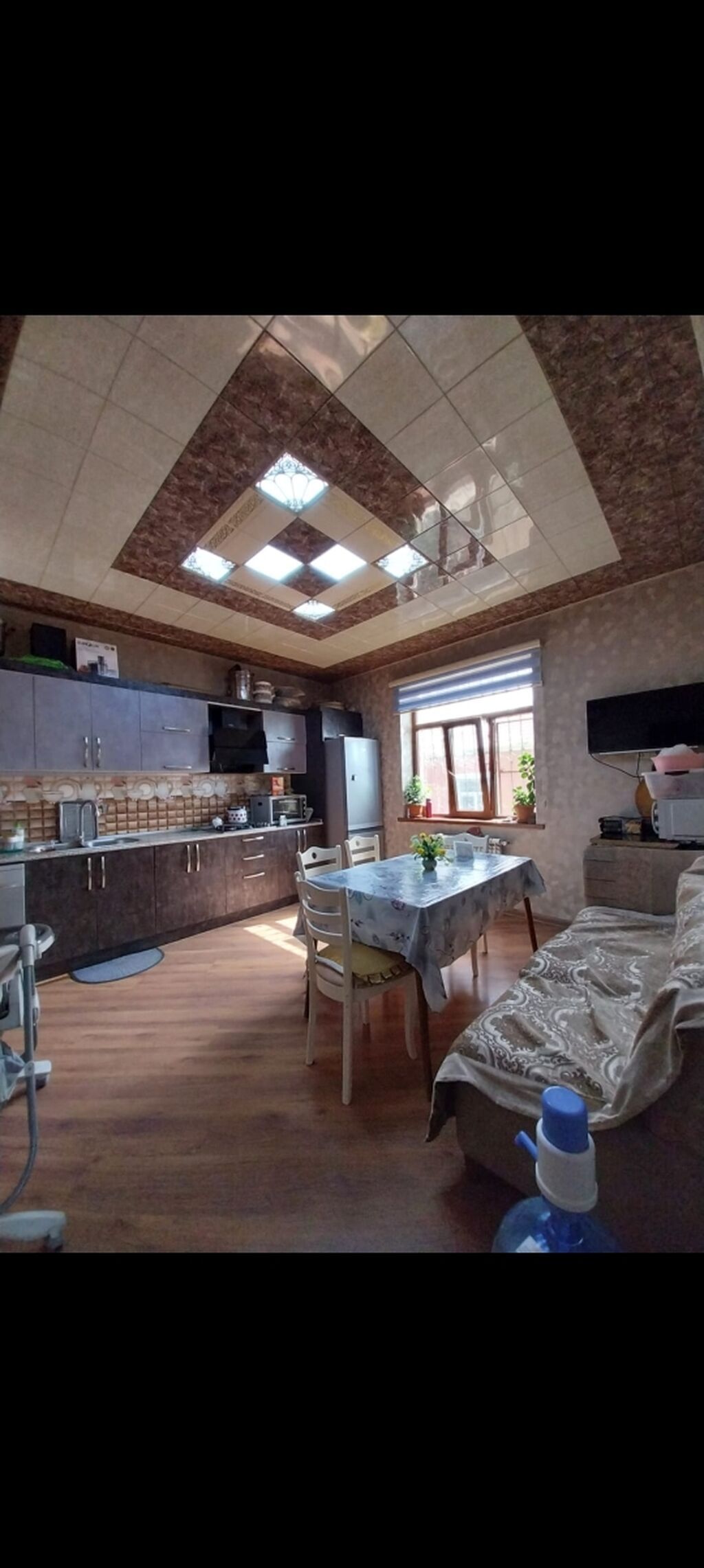 Başlıq: Əmircanda Kupçalı və Təmirli Həyət Evi Satılır (3 mərtəbə, 4 — Ev, villa, Bakı (10)