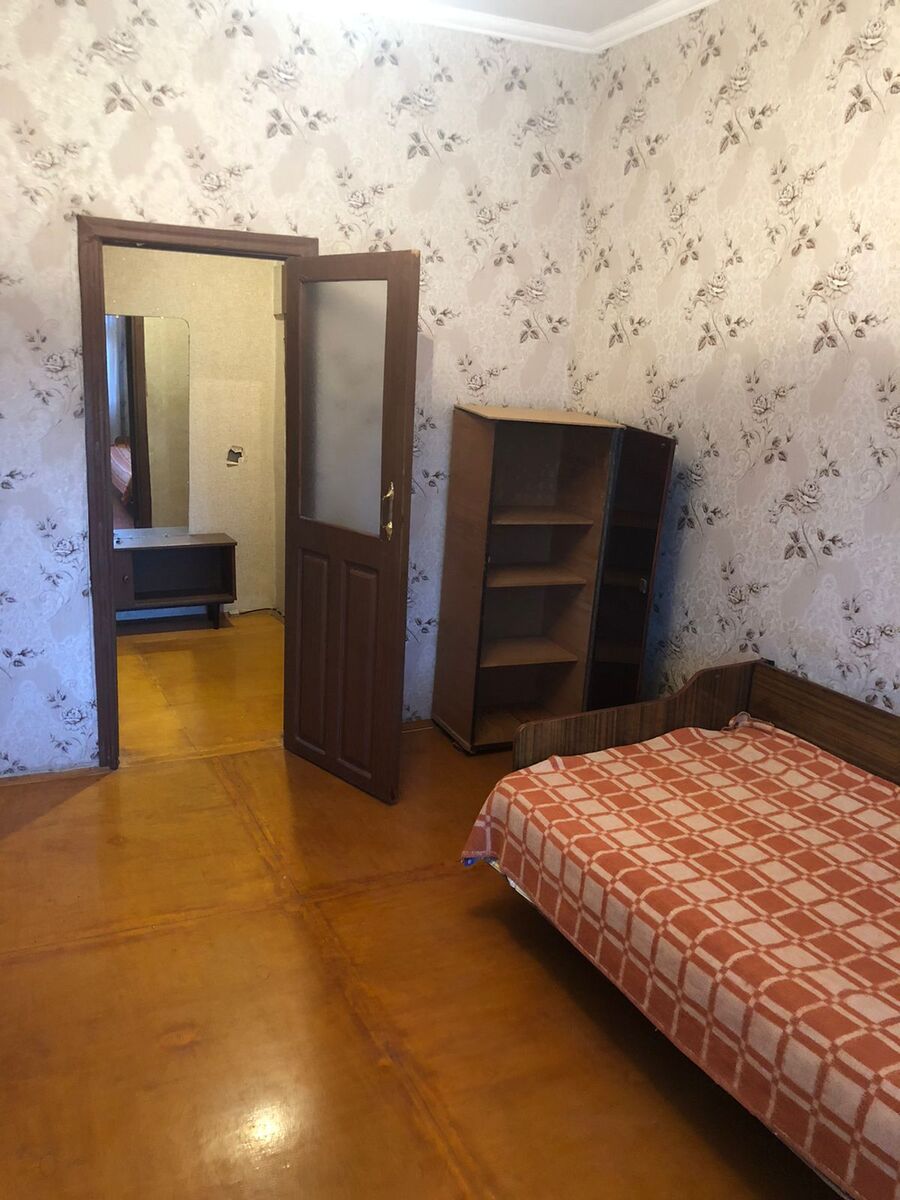 Satılır 3 otaqlı köhnə tikili 75 m² — Mənzil, Bakı (5)