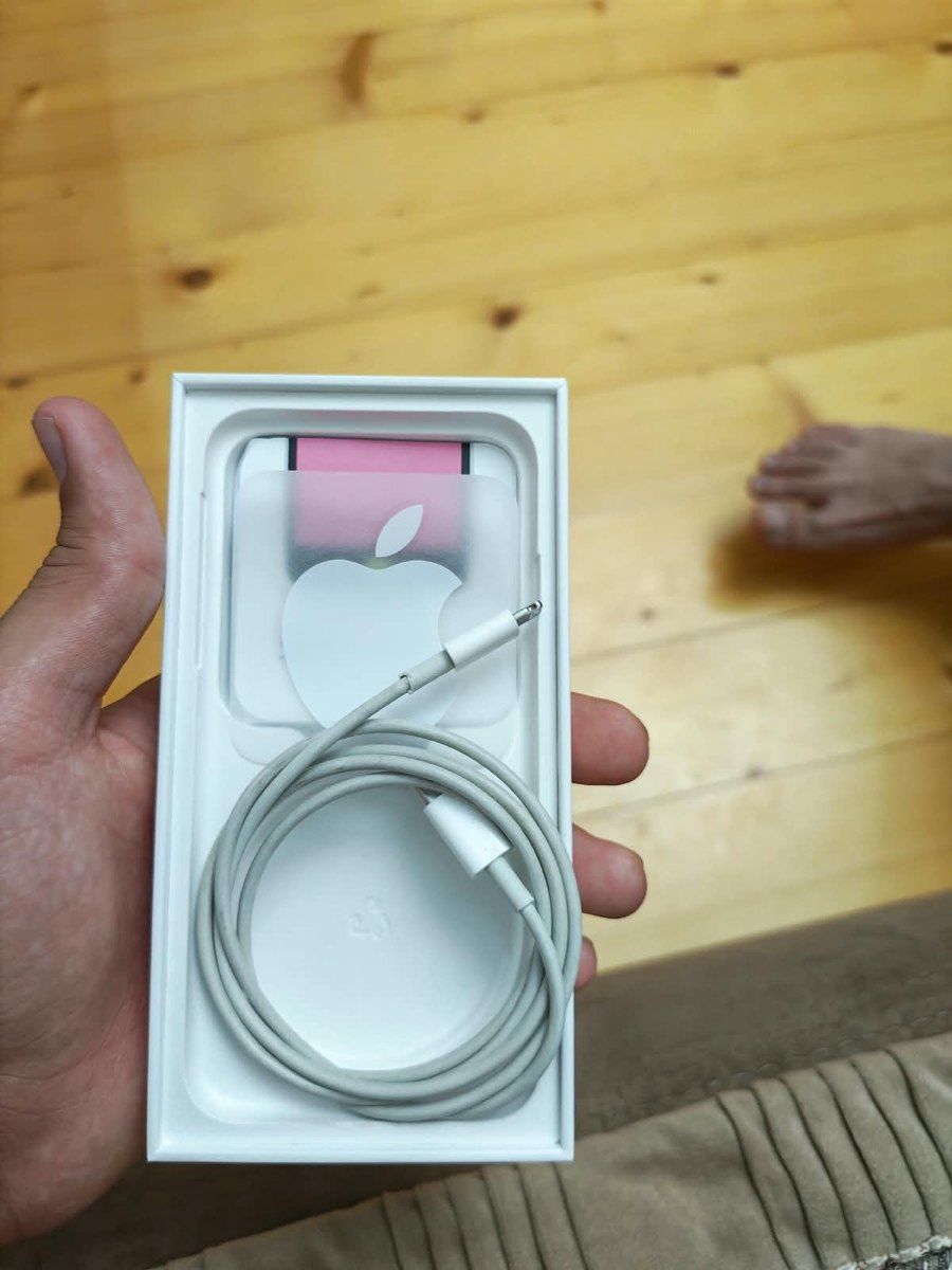 Apple iPhone SE (2020) White 64GB/3GB — Smartfonlar, Bakı (10)