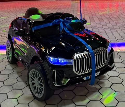 Uşaq elektrikli avtomobil – lüks SUV üslubu, qara rəng Xüsusiyyətlər — Bakı