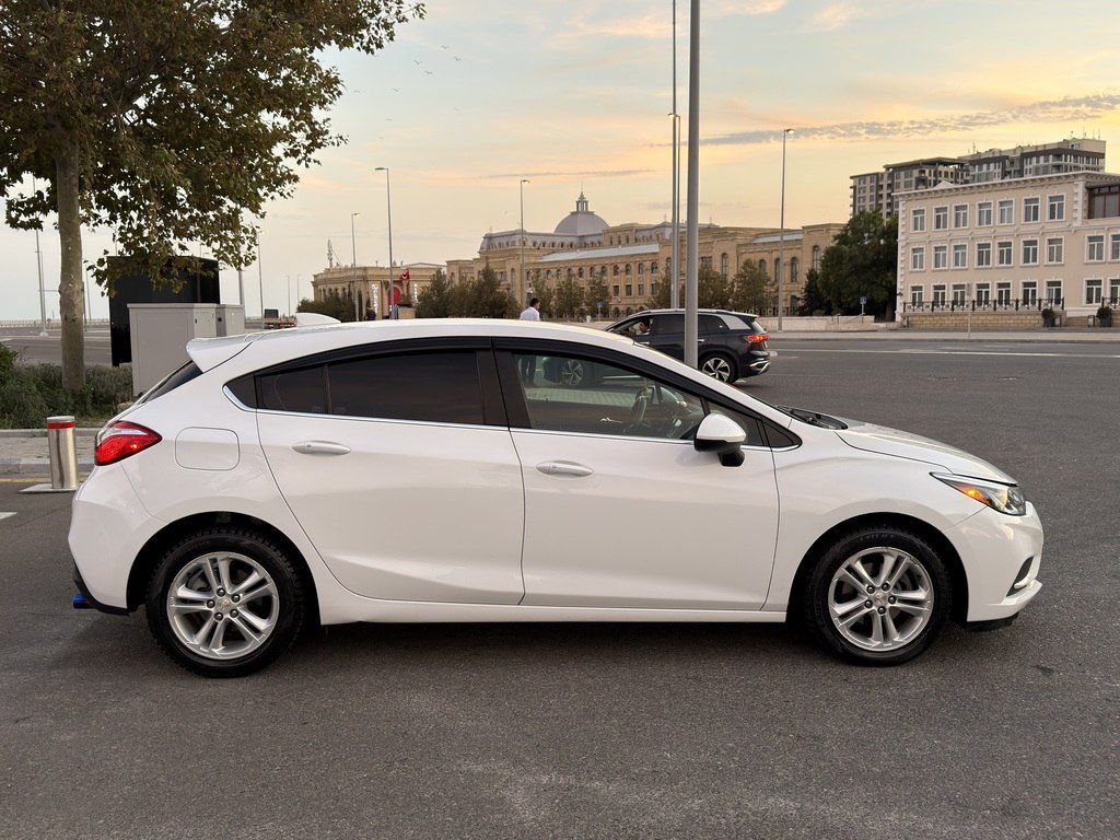 Chevrolet Cruze, 1.4 L, 2018 il, 130 000 km 99-QA-065 — Avtomobillər, Bakı (8)