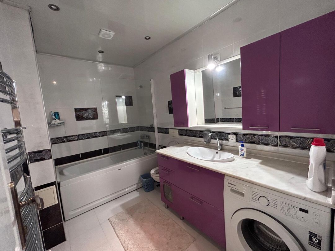 Satılır 5 otaqlı yeni tikili 150 m² — Mənzil, Bakı (9)