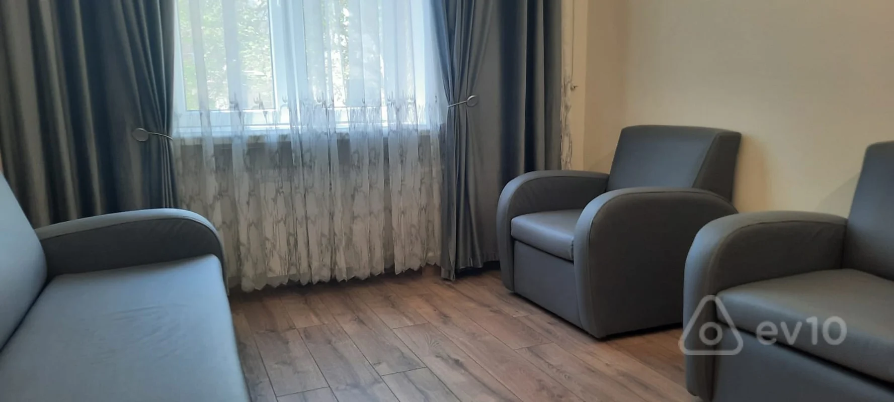 4 otaqlı mənzil, 100 m², Azərbaycan prospekti — kirayə — Mənzil, Bakı (4)