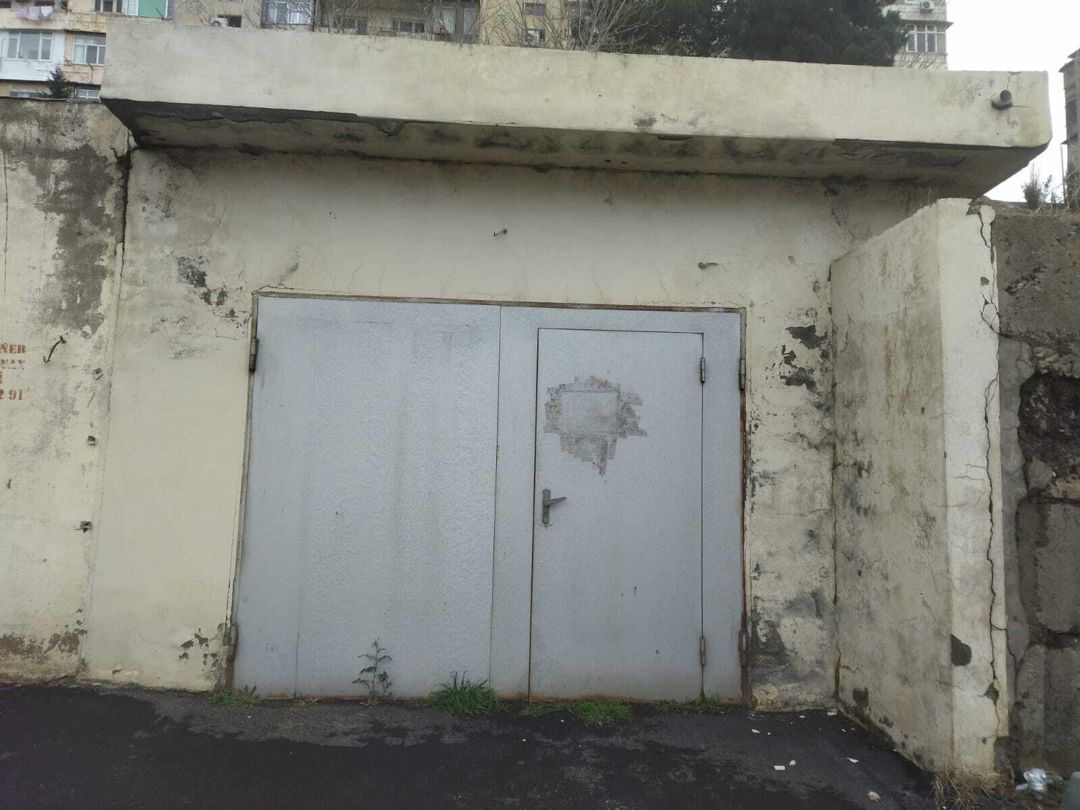 Qaraj icarəyə verilir, Xətai r — Garaj, Bakı (2)