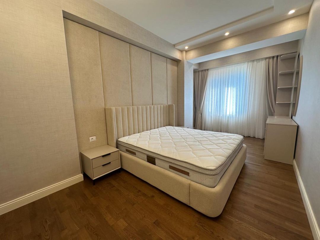 İcarəyə verilir 5 otaqlı yeni tikili 260 m² — Mənzil, Bakı (6)