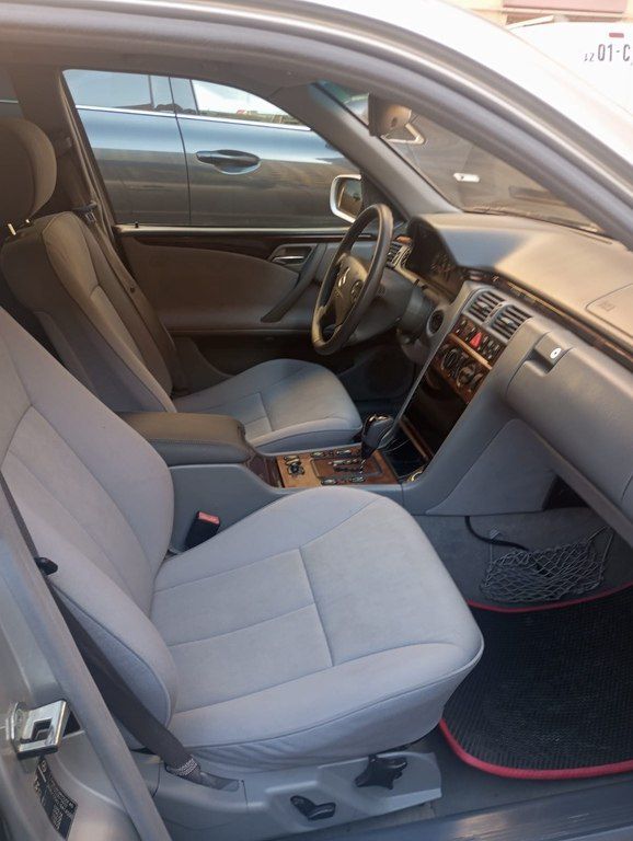 Mercedes E 240, 2.4 L, 2001 il, 253 860 km — Avtomobillər, Bakı (7)