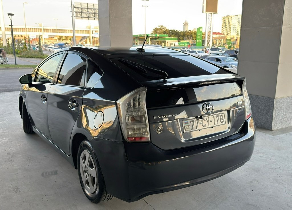 Toyota Prius, 2010 il, 289456 km, 1.8 L 77-CY-178 — Avtomobillər (8)
