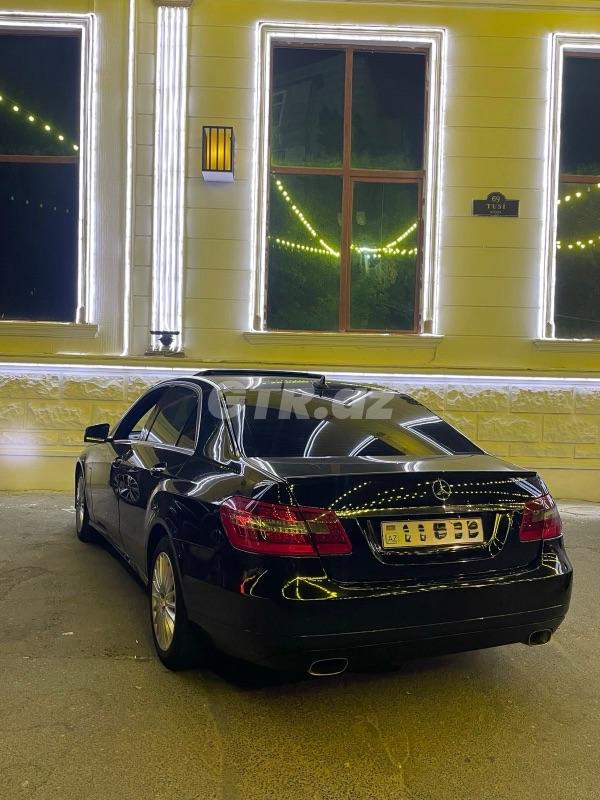 Mercedes E 220 d 2.1 L, 2010, 270 000 km — Avtomobillər, Bakı (3)