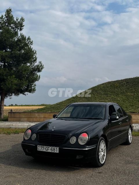 Mercedes E 320 3.2 L, 2000, 470 000 km — Beyləqan