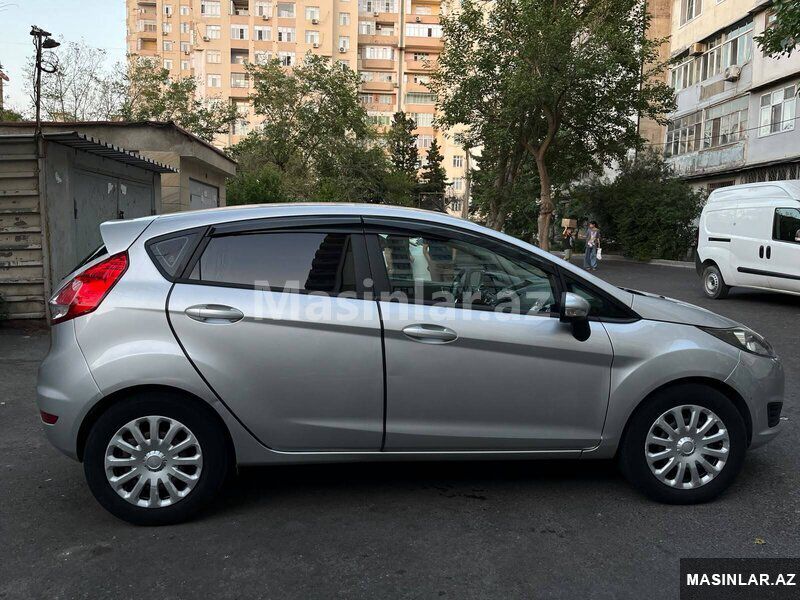 Ford Fiesta, 2017 il 77-XP-857 — Avtomobillər, Bakı (4)