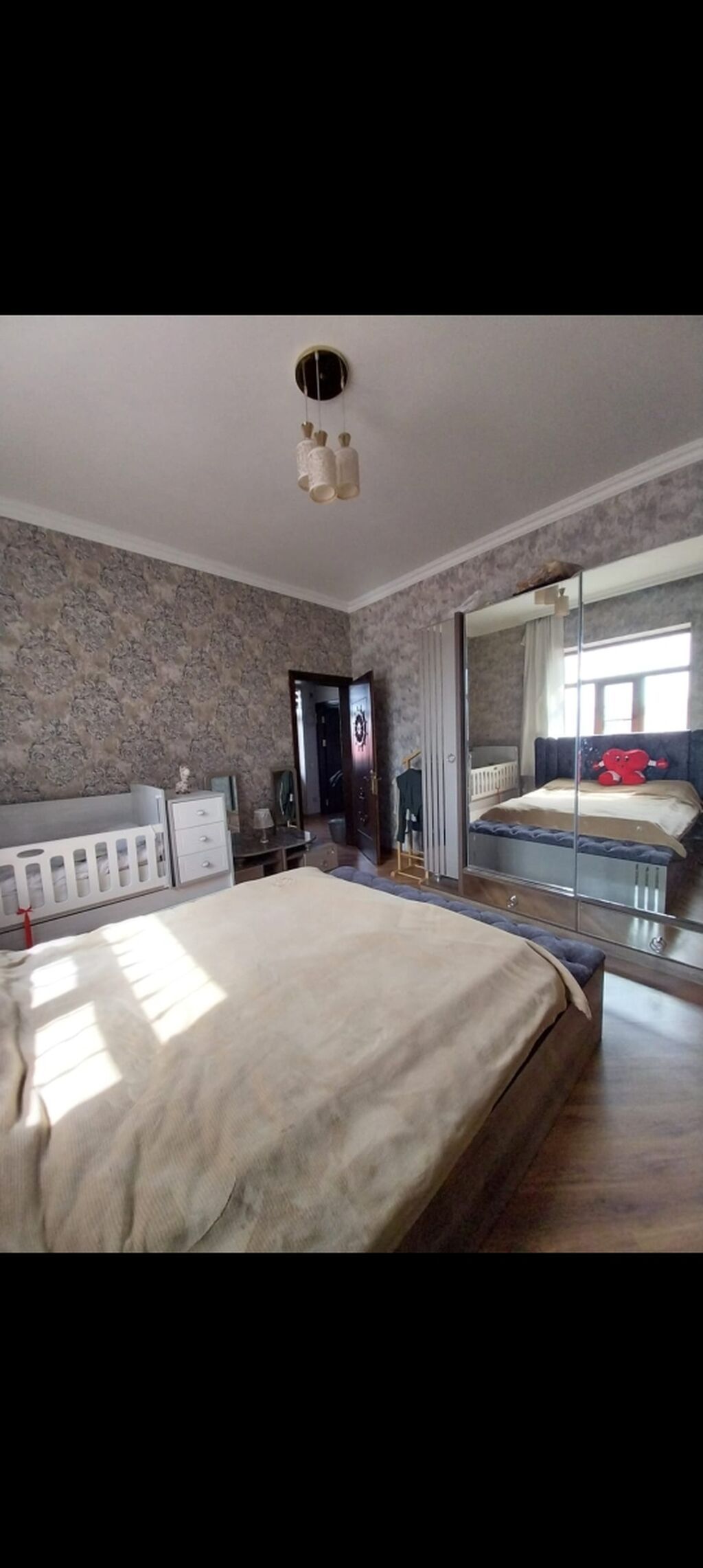 Başlıq: Əmircanda Kupçalı və Təmirli Həyət Evi Satılır (3 mərtəbə, 4 — Ev, villa, Bakı (7)
