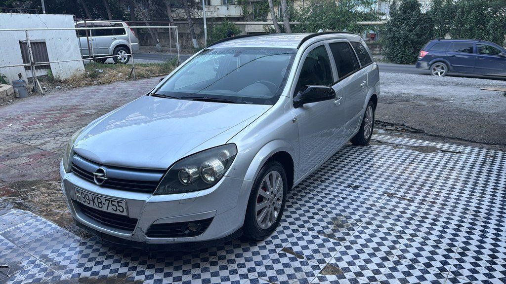 Opel Astra, 1.9 L, 2005 il, 358 648 km 99-KB-755 — Avtomobillər, Bakı (4)