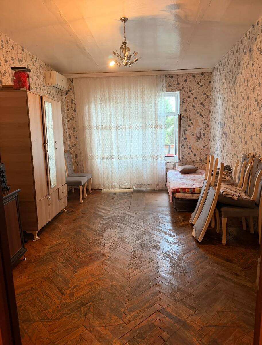 Satılır 2 otaqlı köhnə tikili 75 m² — Mənzil, Bakı (3)