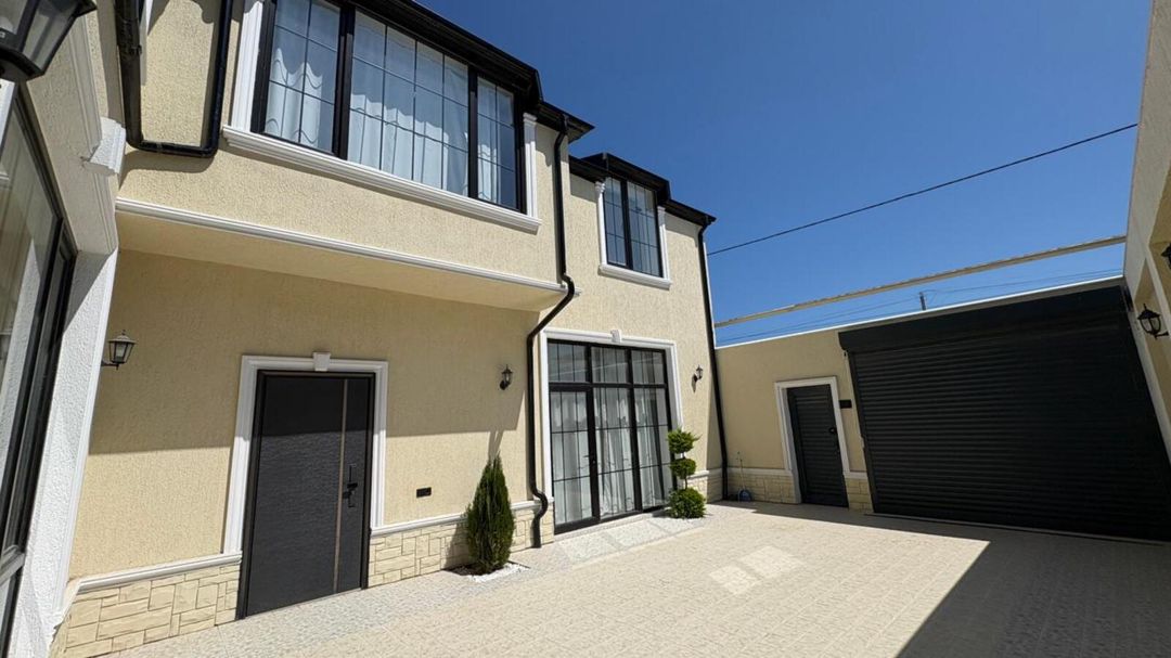 Satılır 5 otaqlı həyət evi/bağ evi 220 m² — Ev, villa, Bakı (2)