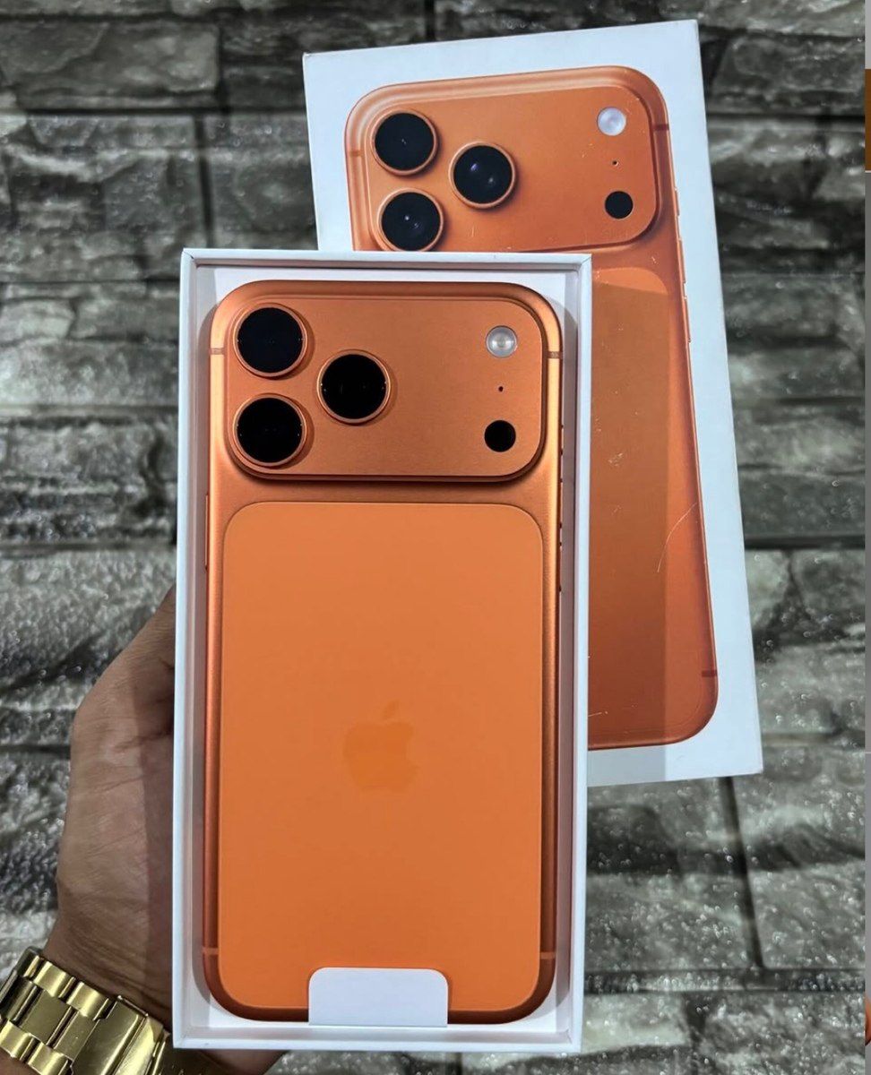 Apple iPhone 17 Pro Max Cosmic Orange 256GB/12GB — Smartfonlar, Bakı
