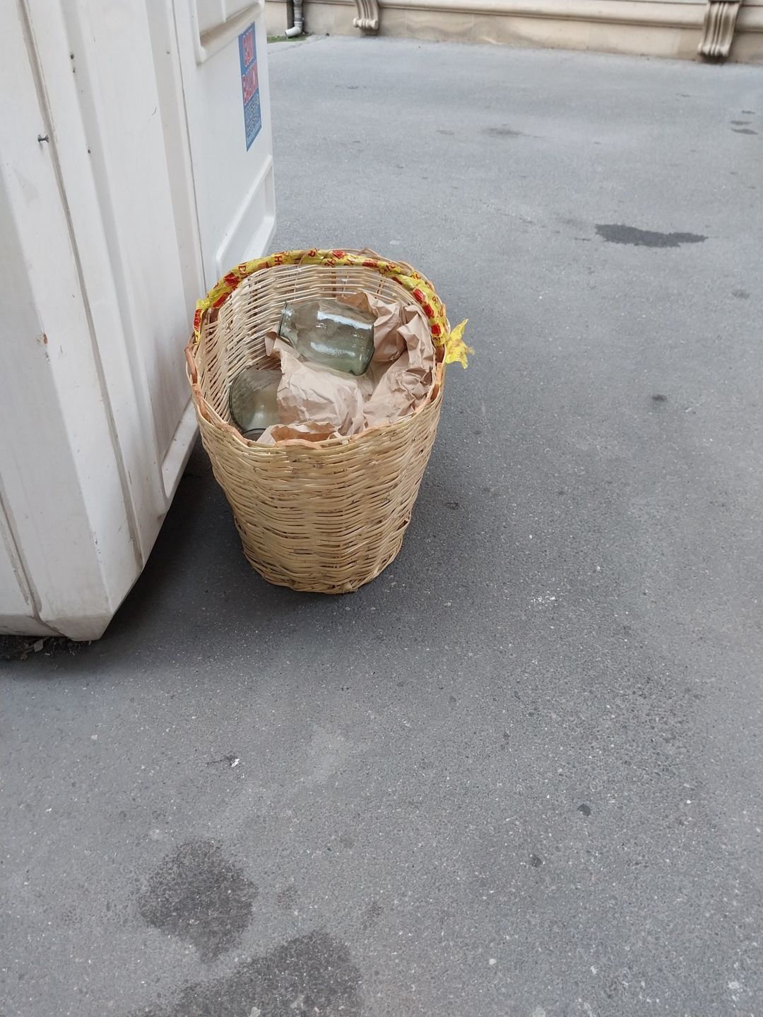 Həsir səbət — Biznes və avadanlıq, Bakı