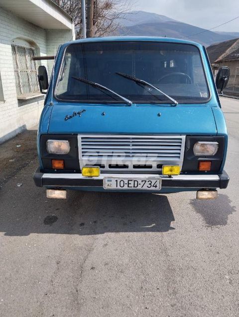 RAF 2203 2.4 L, 1991, 276 000 km — Şəki