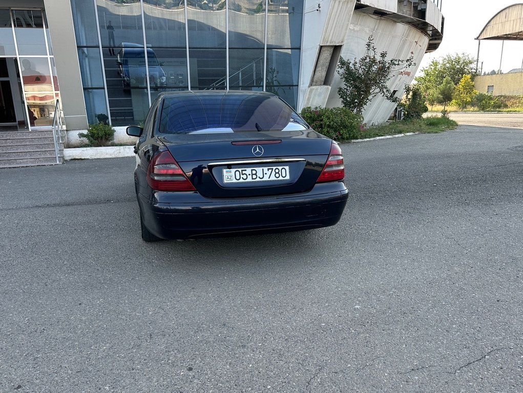 Mercedes E 220, 2.2 L, 2005 il, 730 000 km 05-BJ-780 — Avtomobillər, Ağstafa (3)