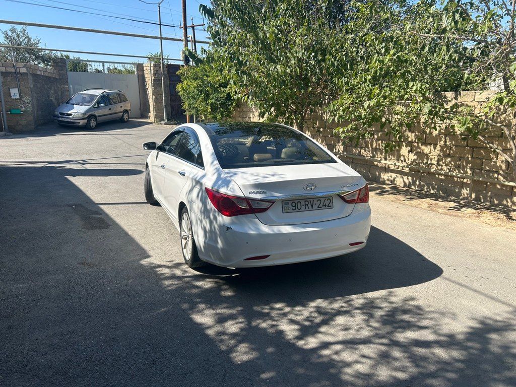 Hyundai Sonata, 2.4 L, 2010 il, 319 000 km 90-RV-242 — Avtomobillər, Bakı (4)