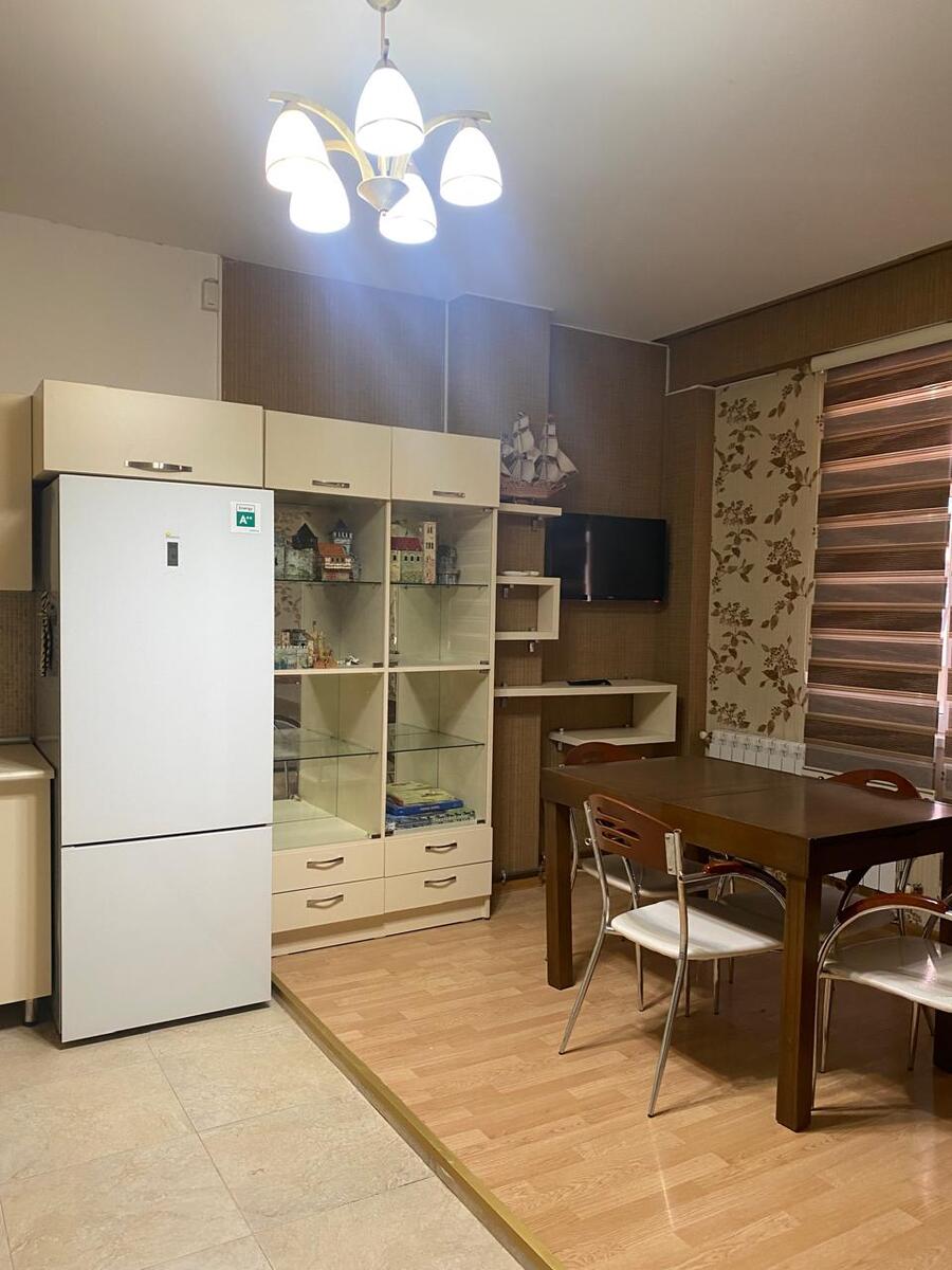İcarəyə verilir 3 otaqlı yeni tikili 142 m² — Mənzil, Bakı (11)