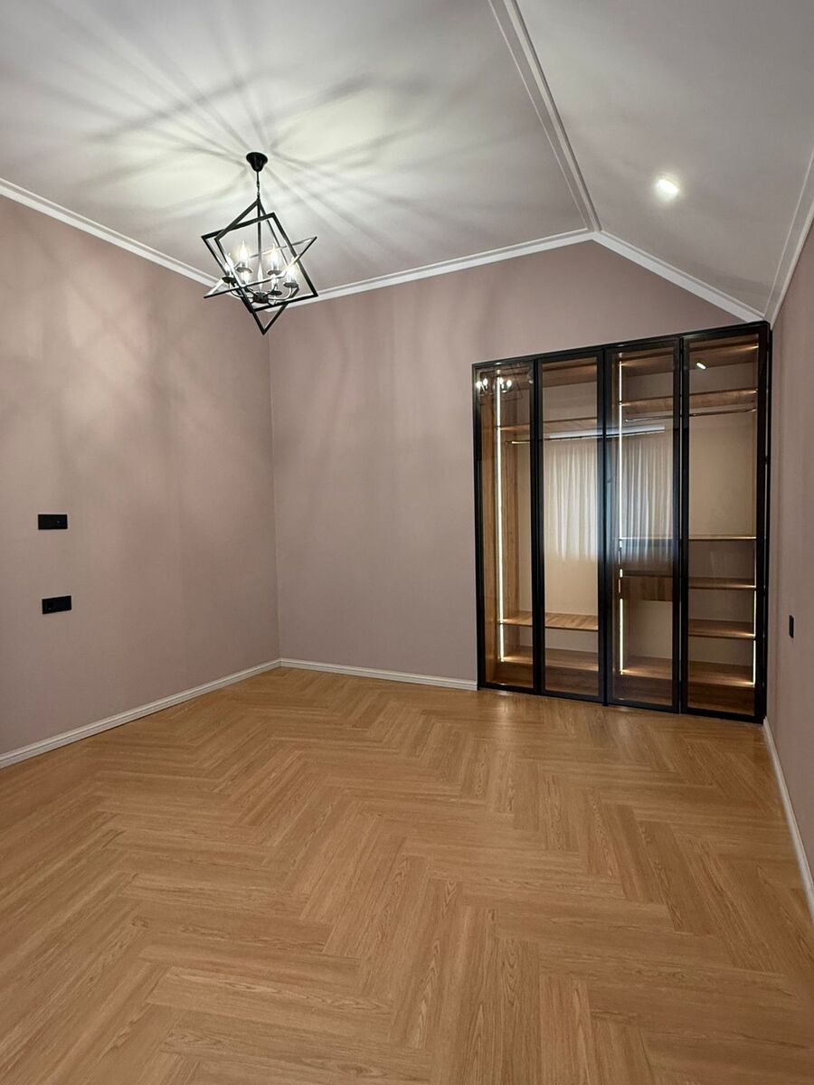 Satılır 5 otaqlı həyət evi/bağ evi 220 m² — Ev, villa, Bakı (11)