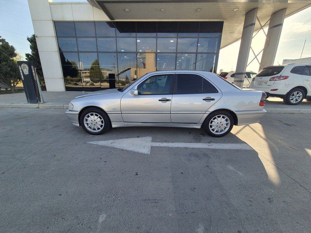 Mercedes C 240, 2.4 L, 1998 il, 325 000 km — Avtomobillər, Bakı (9)