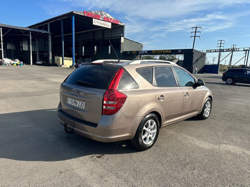 Kia Ceed SW, 1.6 L, 2008 il, 296 060 km 10-RN-230 — Avtomobillər, Bakı (9)