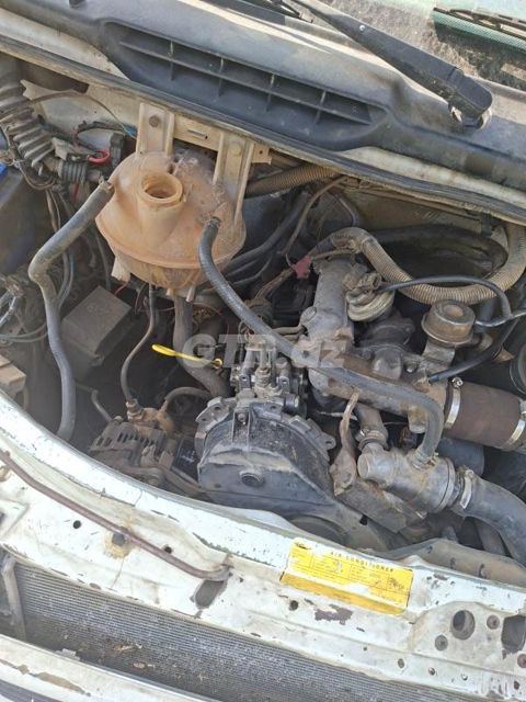 Ford Transit 2.4 L, 1998, 542 794 km — Astara