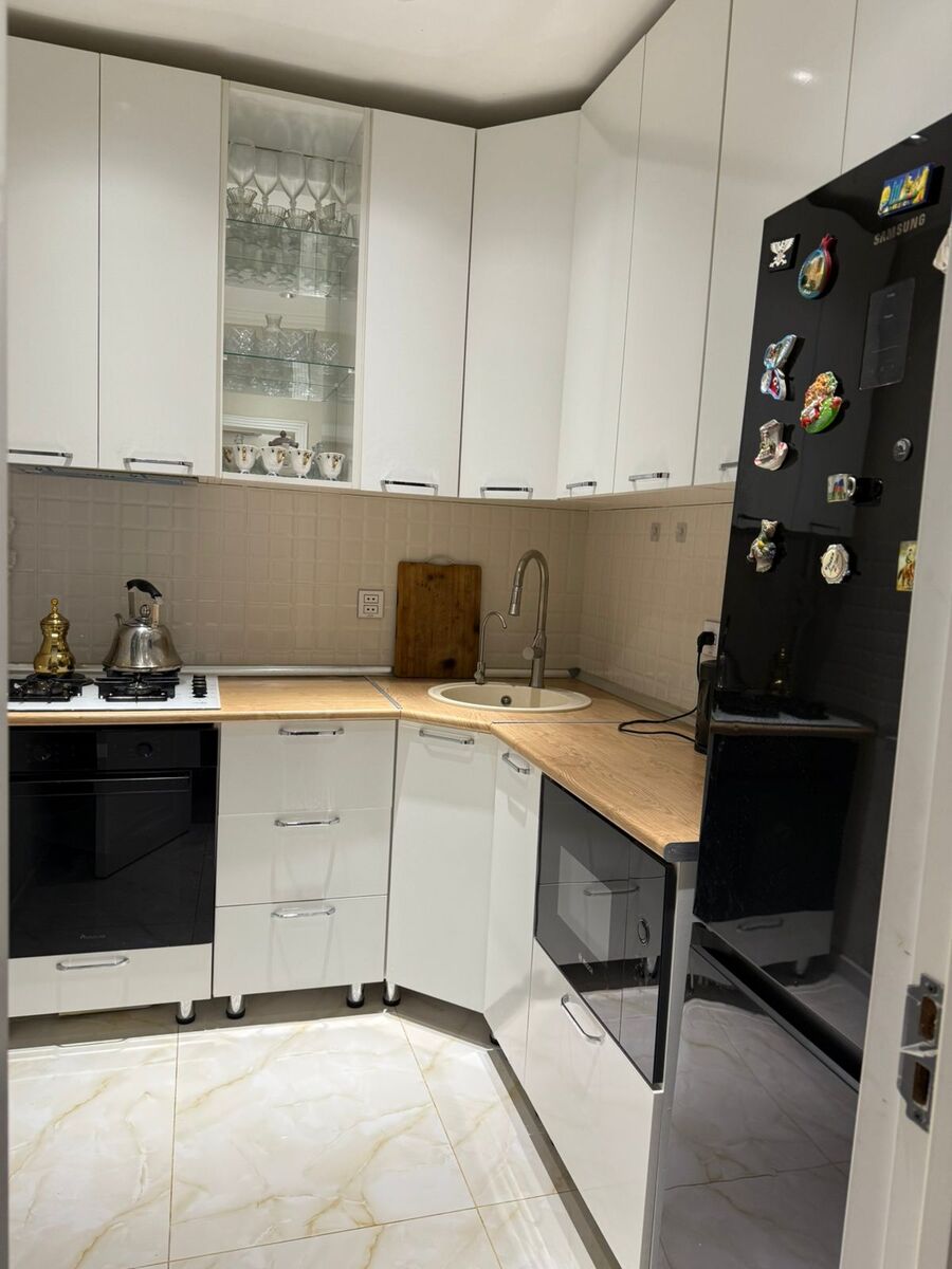 Satılır 2 otaqlı köhnə tikili 75 m² — Mənzil, Bakı (9)