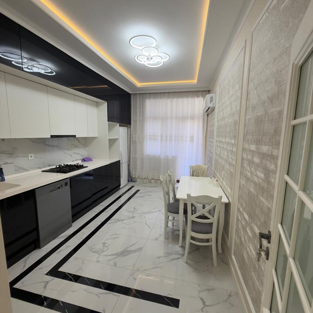 İcarəyə verilir 2 otaqlı yeni tikili 105 m² — Mənzil, Bakı (6)