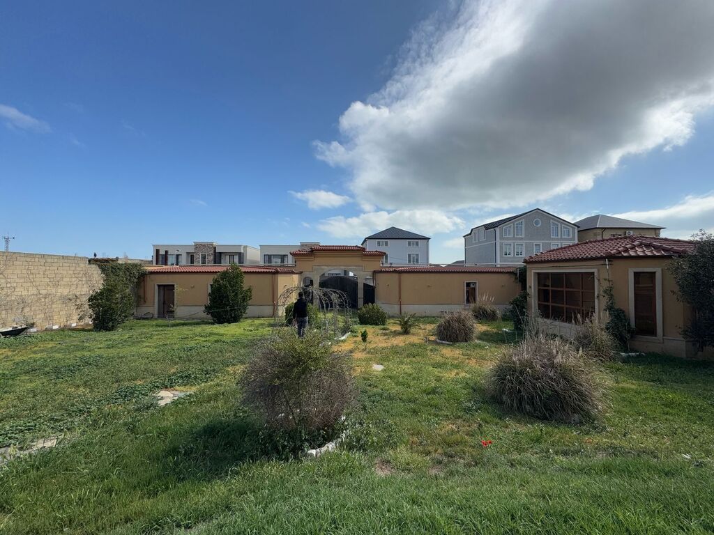 Satılır 20 otaqlı həyət evi/bağ evi 1500 m² — Ev, villa, Bakı (8)