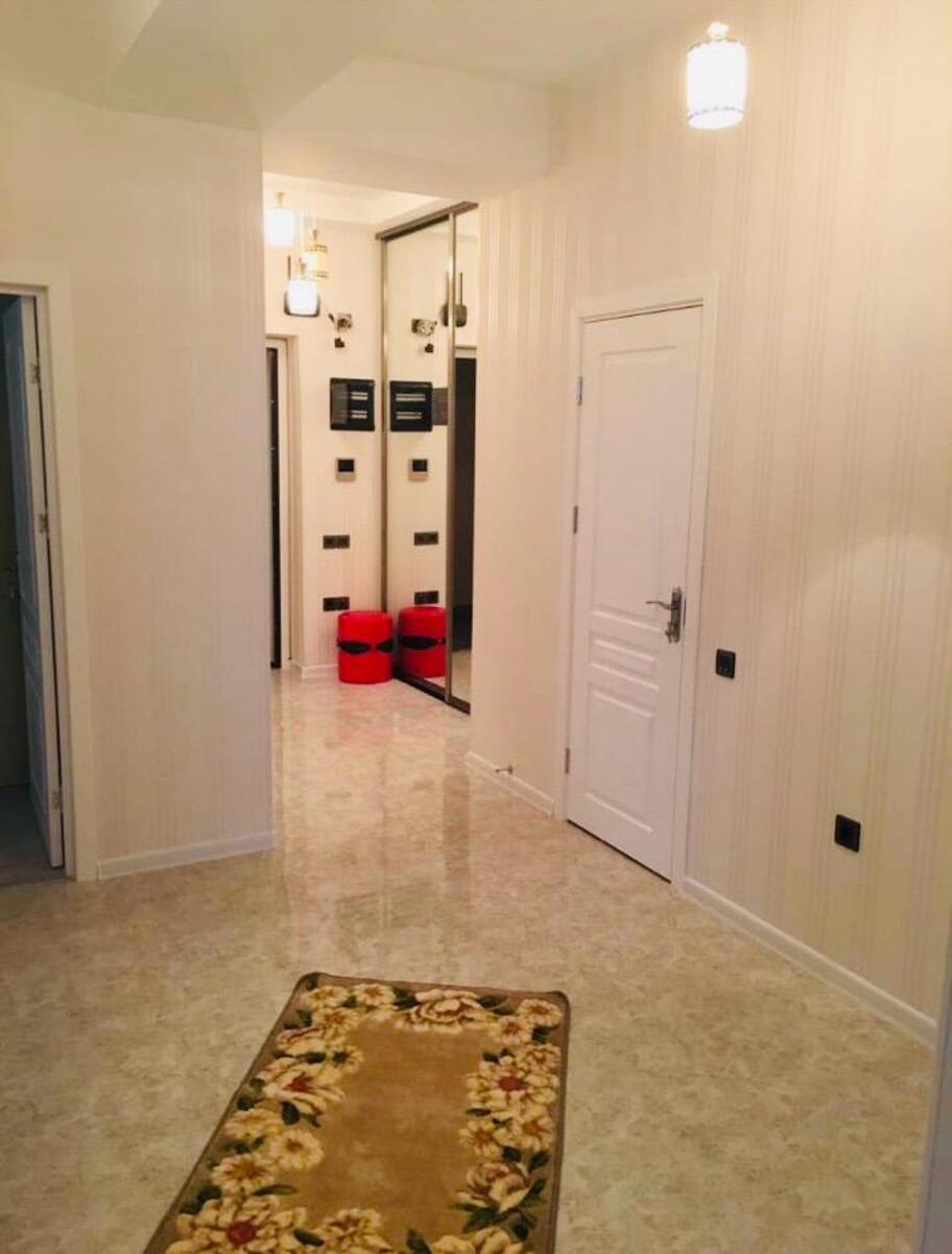 İcarəyə verilir 3 otaqlı yeni tikili 140 m² — Mənzil, Bakı (5)