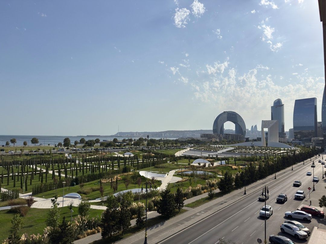 Satılır 4 otaqlı köhnə tikili 100 m² — Mənzil, Bakı (9)