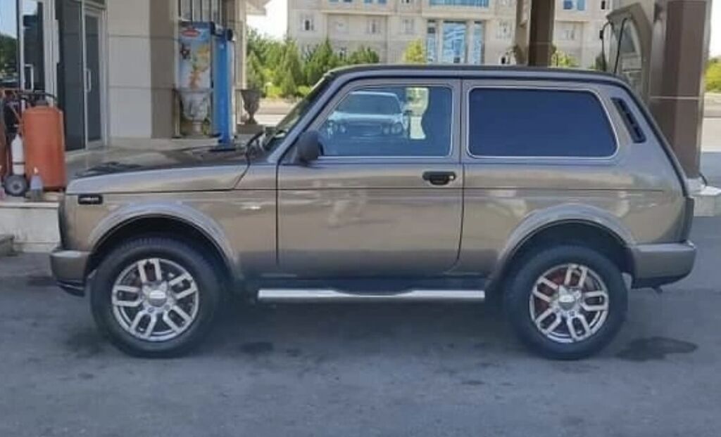 VAZ (Lada) 4x4 Niva: 1.7 l 2014 il 110000 km Ofrouder/SUV — Avtomobillər, Naxçıvan (2)