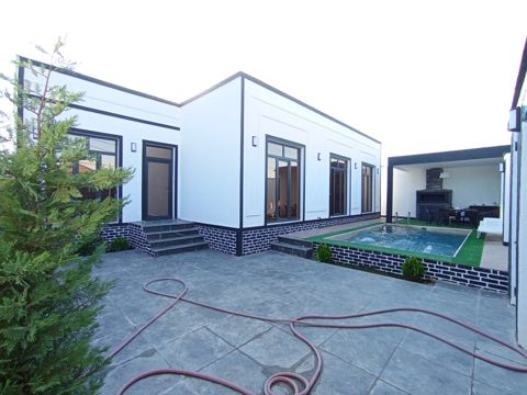 Satılır 4 otaqlı həyət evi/bağ evi 120 m² — Bakı