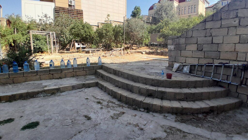Villa, Badamdar qəs — Ev, villa, Bakı (3)
