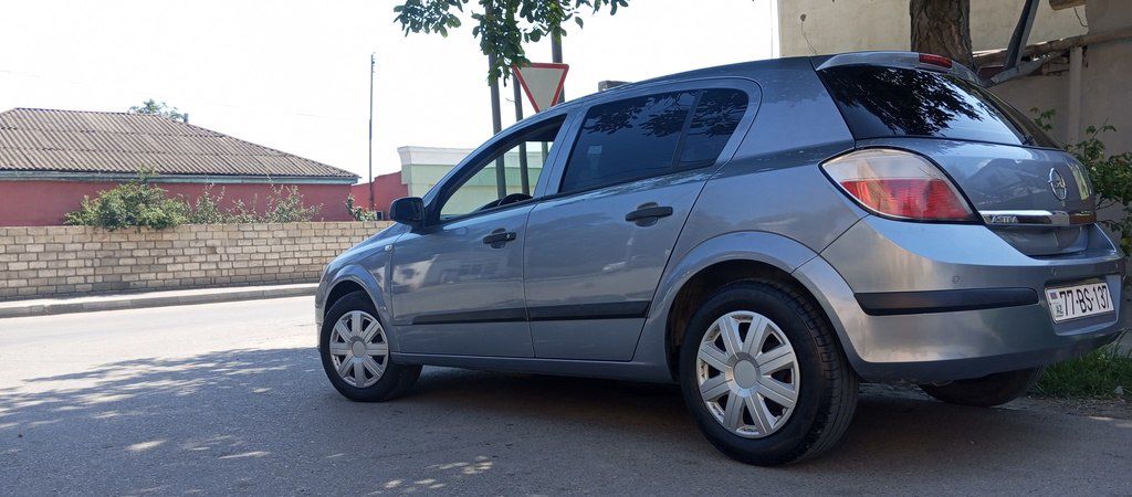 Opel Astra, 1.4 L, 2004 il, 302 000 km 77-BS-137 — Avtomobillər, Qusar (5)