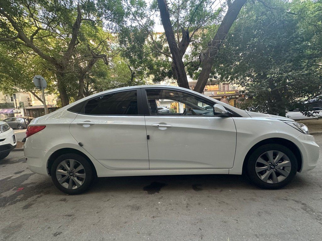 Hyundai Accent, 1.4 L, 2018 il, 25 100 km — Avtomobillər, Bakı (3)