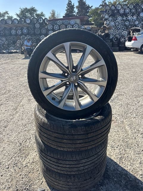 Hyundai təkərləri 245/45 R18 — Bakı